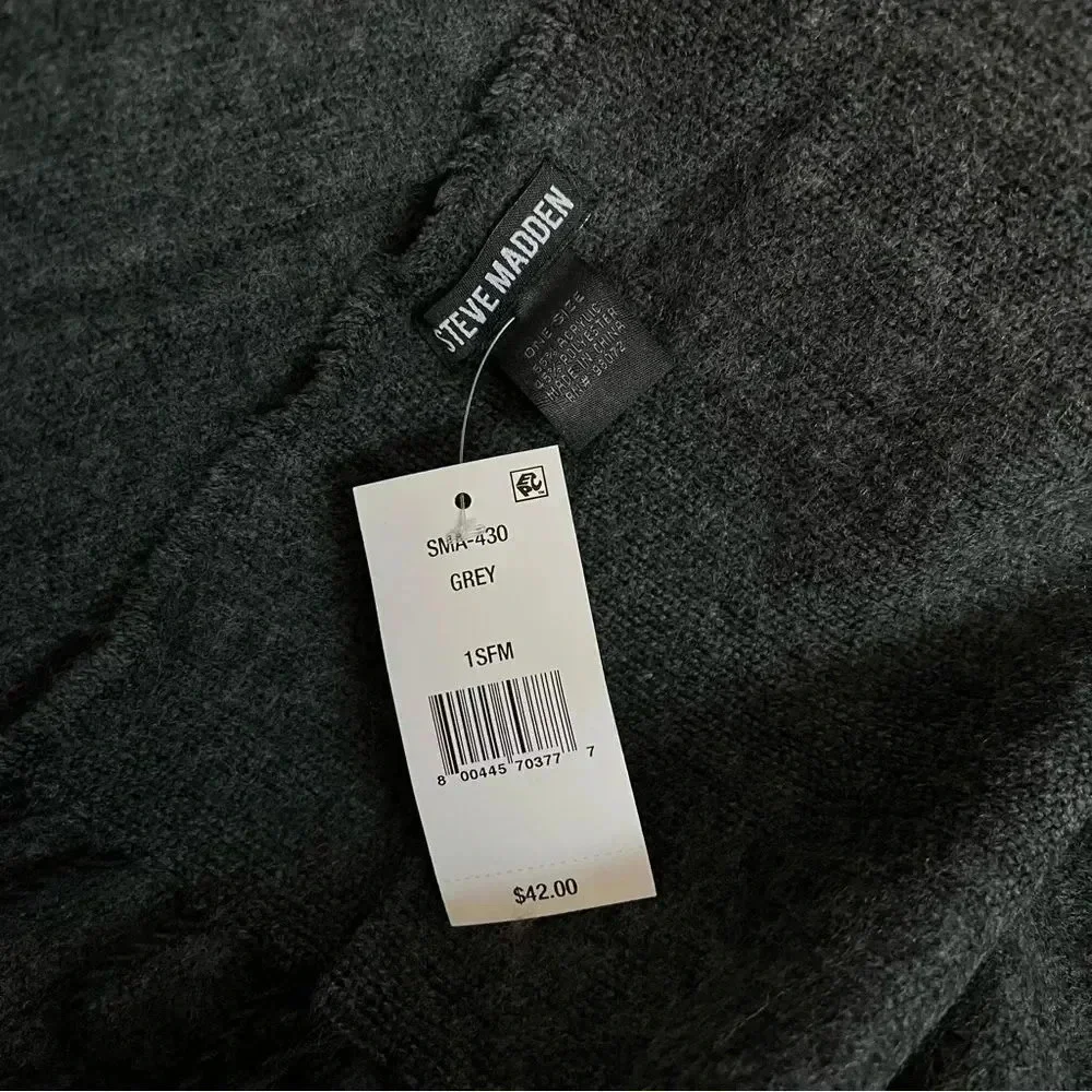Steve Madden Heather Gray Grey Print Scarf Cozy Warm